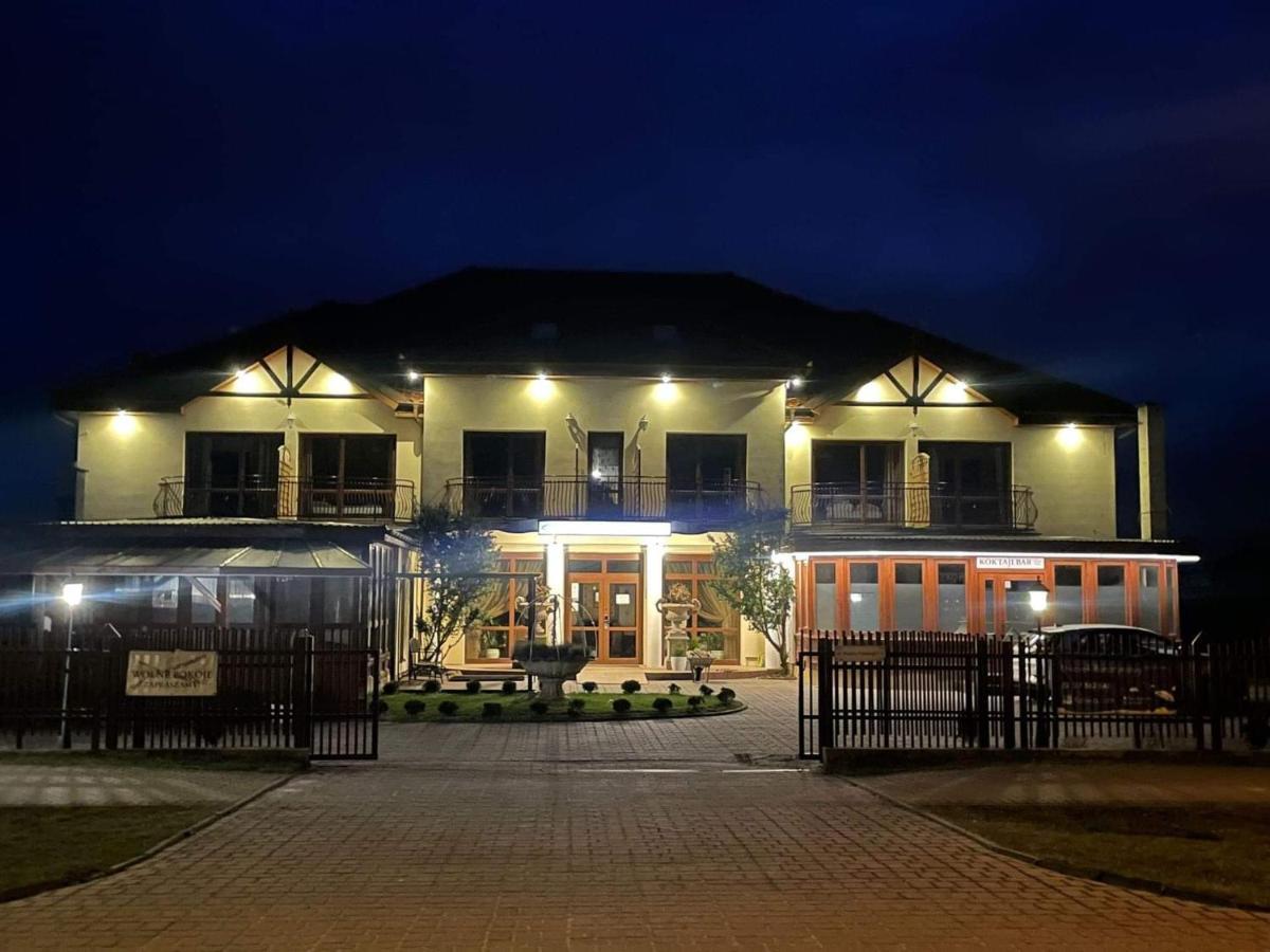 Dworek Bursztynowy Karwia