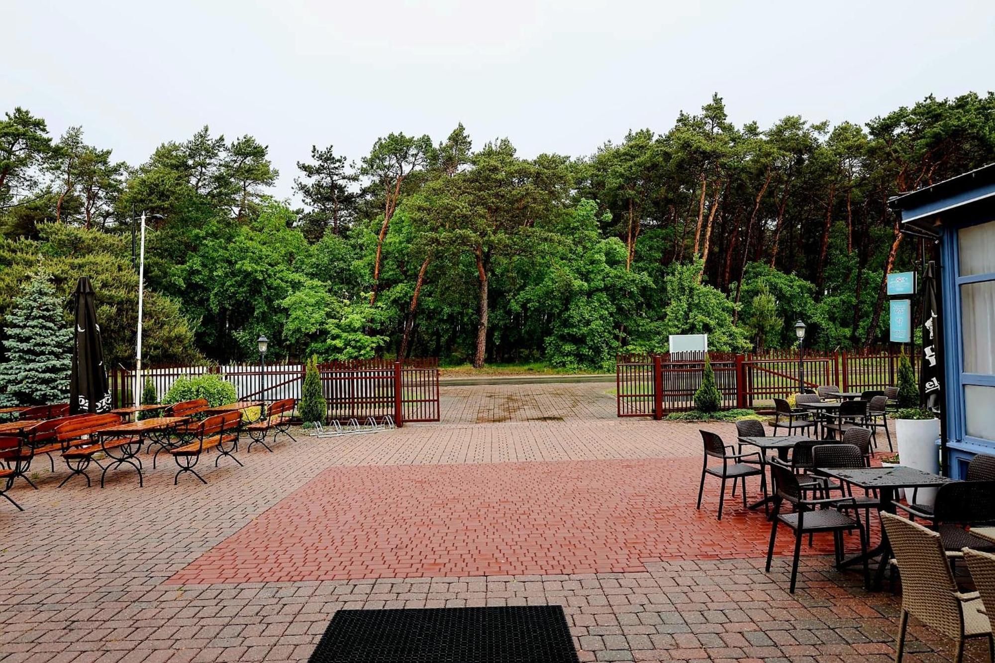 Bed & Breakfast Dworek Bursztynowy 2*